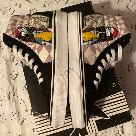 Nightmare Before Christmas x Vans Sk8-Hi Sneakers - Picture 6 of 6